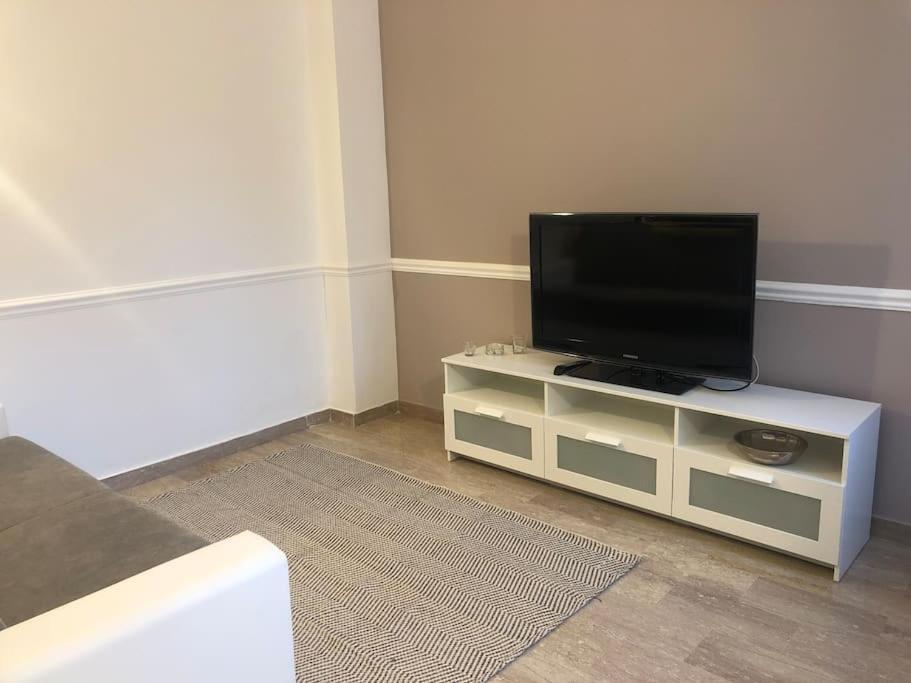 Apartament Ampio Bilocale A Milano Zewnętrze zdjęcie
